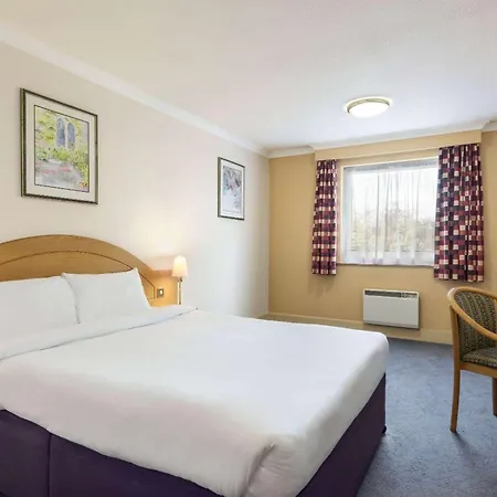 Days Inn Watford Gap Crick  Exterior photo